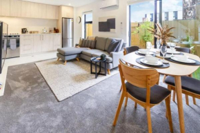 Serenity in the Centre: 2 bed 2 bath